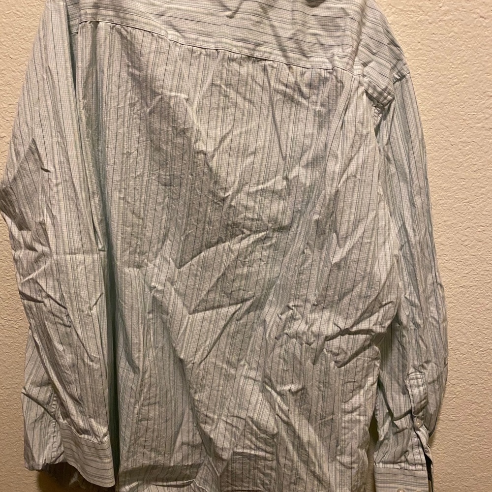 Perry Ellis Button Down - Picture 3 of 3